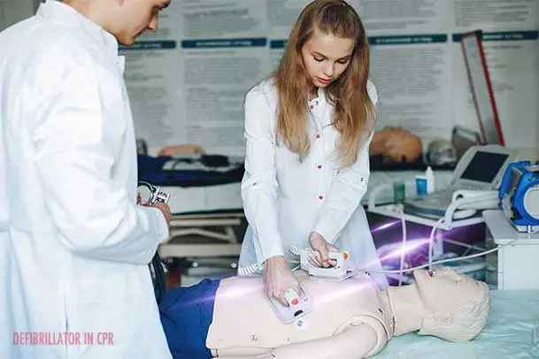 Desfibrilador en RCP
